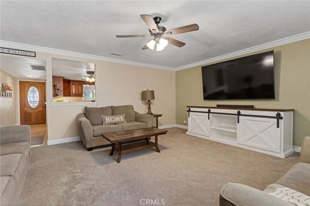 10373 Kern Avenue, Hesperia, CA 92345