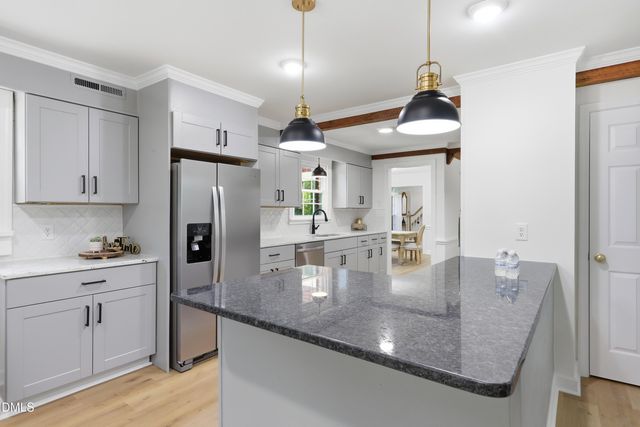 612 W Chisholm, Sanford, NC 27330