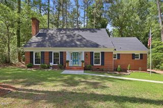 612 W Chisholm, Sanford, NC 27330
