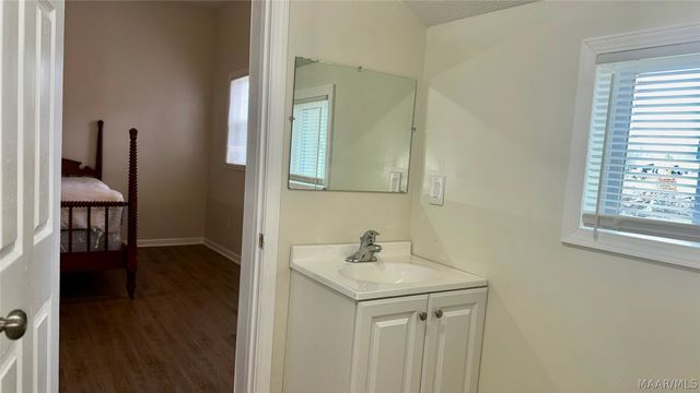 20917 Highway 231 Highway N, Titus, AL 36080