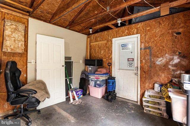 2052 KENDRICK FORD RD, Front Royal, VA 22630