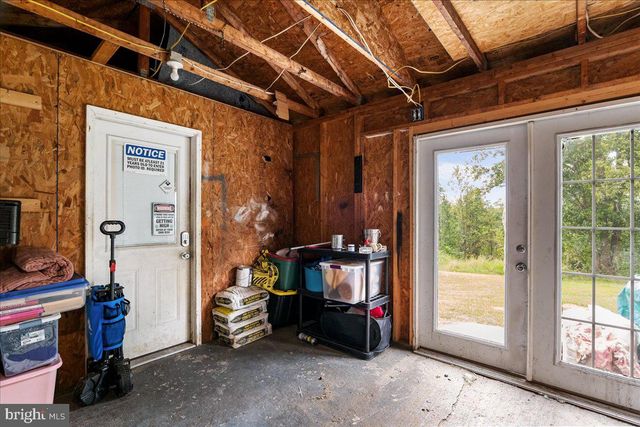 2052 KENDRICK FORD RD, Front Royal, VA 22630