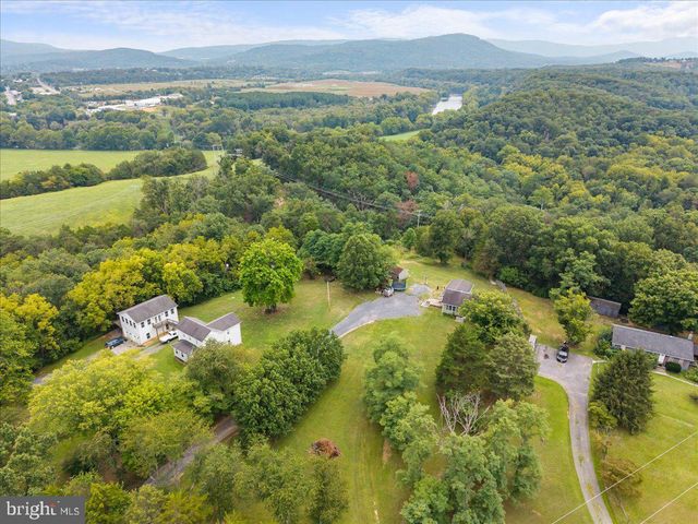 2052 KENDRICK FORD RD, Front Royal, VA 22630