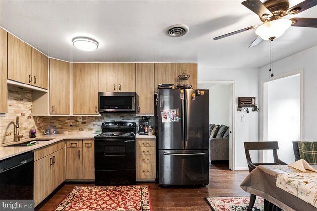 2052 KENDRICK FORD RD, Front Royal, VA 22630