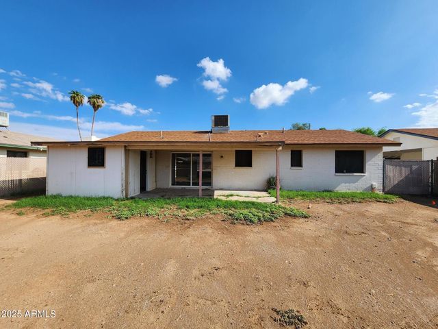 2335 W POINSETTIA Drive, Phoenix, AZ 85029