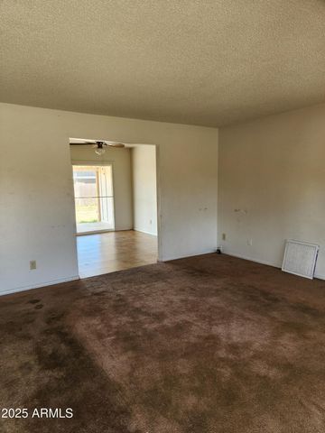 2335 W POINSETTIA Drive, Phoenix, AZ 85029