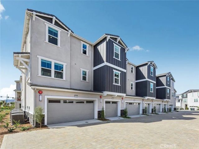 608 Lotus Drive, San Marcos, CA 92069