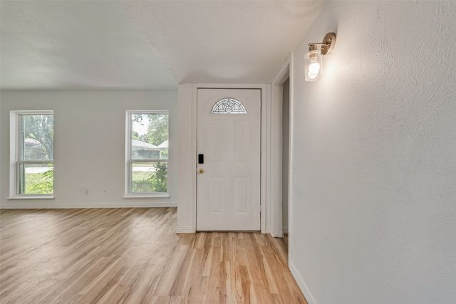 2103 Highbury Road, Carrollton, TX 75007