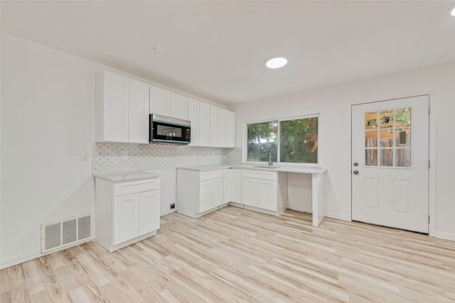 2103 Highbury Road, Carrollton, TX 75007