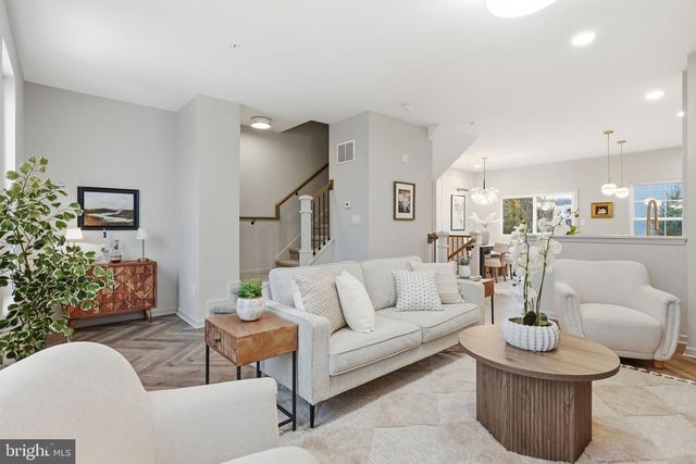 106 CRICKET DR, Malvern, PA 19355