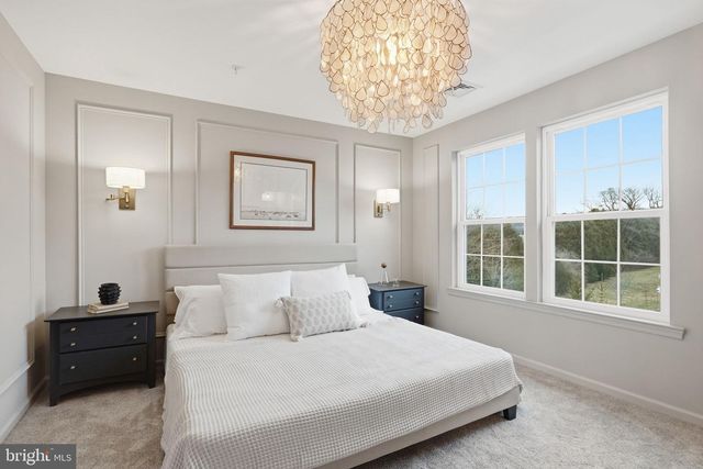 106 CRICKET DR, Malvern, PA 19355