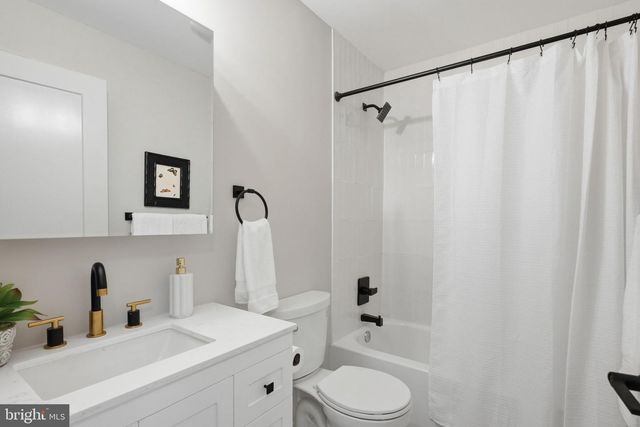 106 CRICKET DR, Malvern, PA 19355