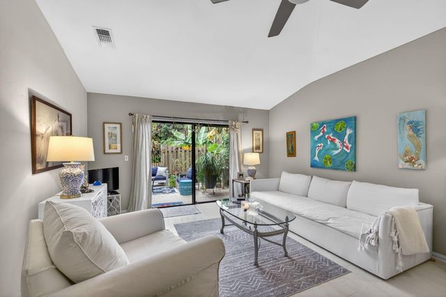 5137 Thyme Drive, Palm Beach Gardens, FL 33418