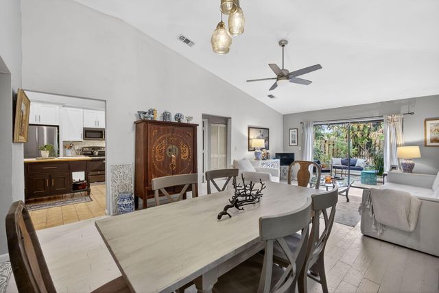 5137 Thyme Drive, Palm Beach Gardens, FL 33418