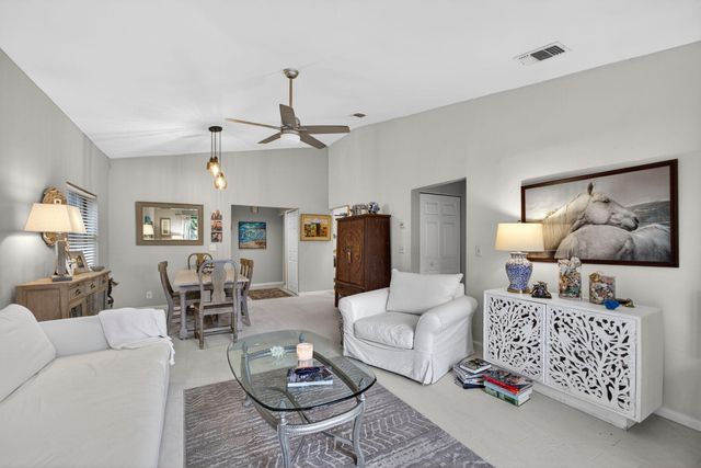 5137 Thyme Drive, Palm Beach Gardens, FL 33418