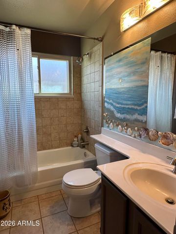 4349 E CHUCKWALLA Canyon, Phoenix, AZ 85044