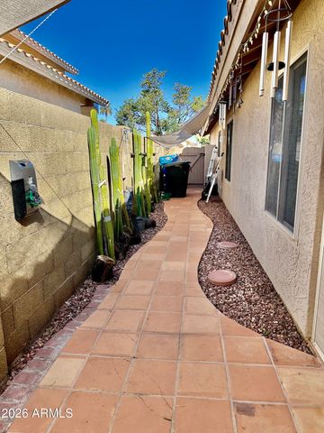 4349 E CHUCKWALLA Canyon, Phoenix, AZ 85044