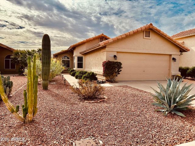 4349 E CHUCKWALLA Canyon, Phoenix, AZ 85044