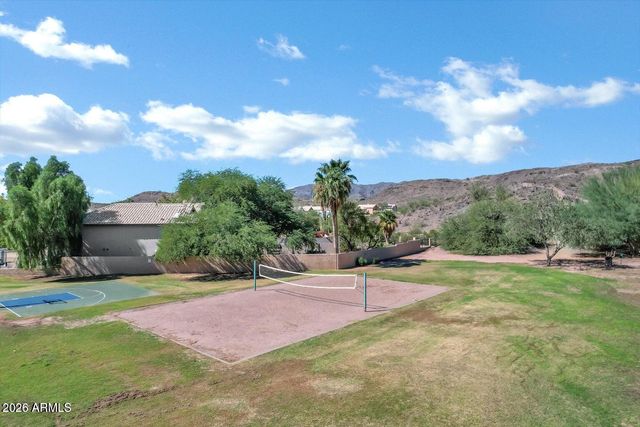 4349 E CHUCKWALLA Canyon, Phoenix, AZ 85044
