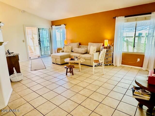 4349 E CHUCKWALLA Canyon, Phoenix, AZ 85044