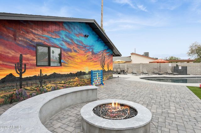 8725 E OSBORN Road, Scottsdale, AZ 85251