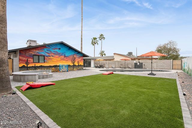 8725 E OSBORN Road, Scottsdale, AZ 85251