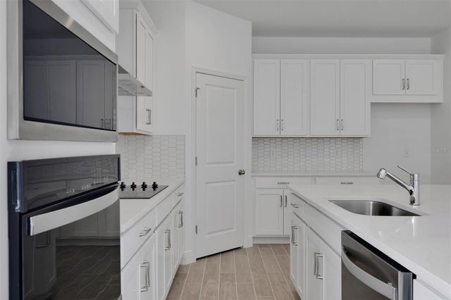 5011 FIREBUSH DRIVE, Apopka, FL 32712