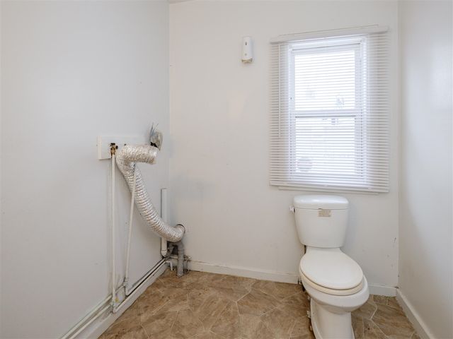 1721 Egleston Avenue, Kalamazoo, MI 49001