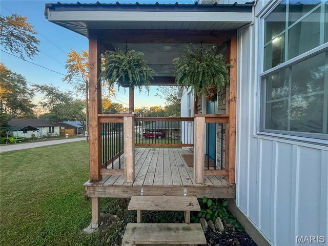 242 Siebenman Street, Bourbon, MO 65441