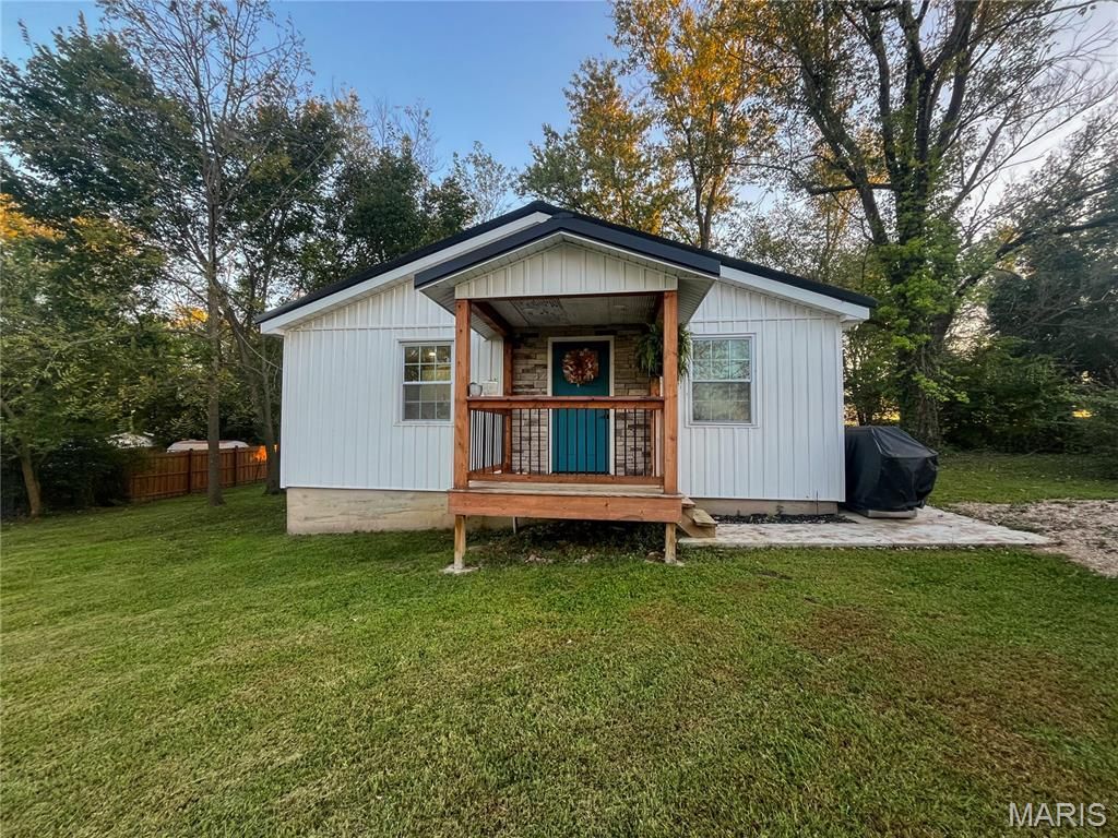 242 Siebenman Street, Bourbon, MO 65441