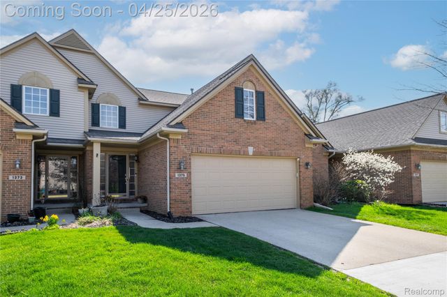 1375 Waverly Drive, White Lake Charter Township, MI 48386
