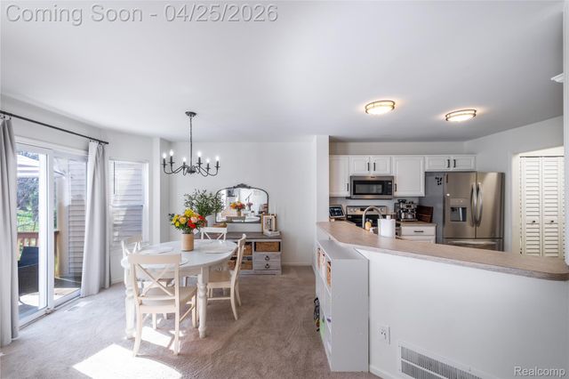 1375 Waverly Drive, White Lake Charter Township, MI 48386