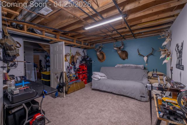 1375 Waverly Drive, White Lake Charter Township, MI 48386