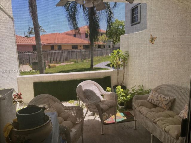 9715 Fontainebleau Blvd E106, Miami, FL 33172
