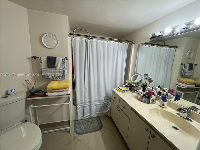 9715 Fontainebleau Blvd E106, Miami, FL 33172