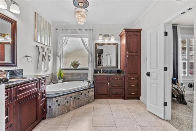 310 Forest Creek Drive, League City, TX 77573