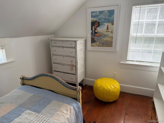 1981 Montauk Highway, Bridgehampton, NY 11932
