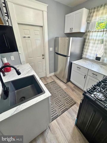 548 RADNOR AVE, Baltimore, MD 21212