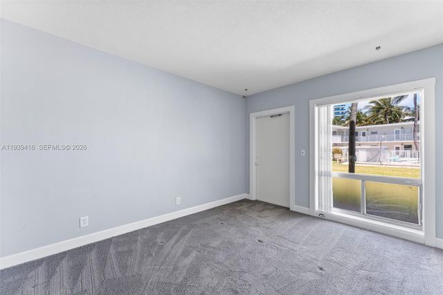 2508 Bay Dr 23, Pompano Beach, FL 33062