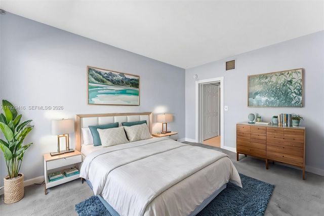 2508 Bay Dr 23, Pompano Beach, FL 33062