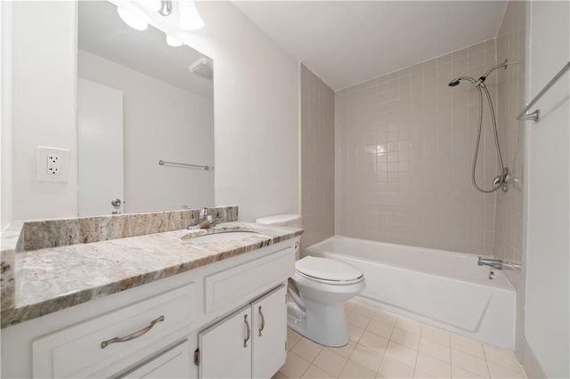 17408 E 228TH Street, Harrisonville, MO 64701