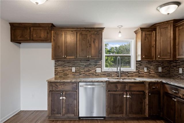 17408 E 228TH Street, Harrisonville, MO 64701