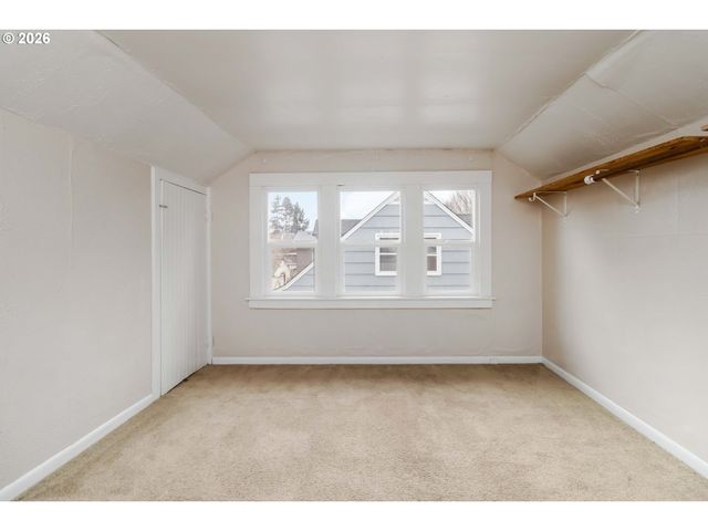 646 23rd Ave, Longview, WA 98632