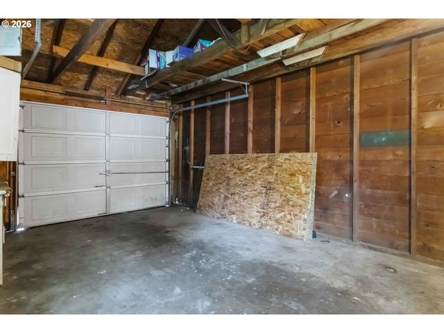 646 23rd Ave, Longview, WA 98632