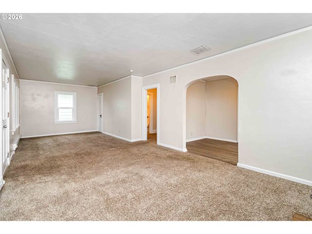 646 23rd Ave, Longview, WA 98632