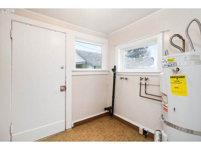 646 23rd Ave, Longview, WA 98632