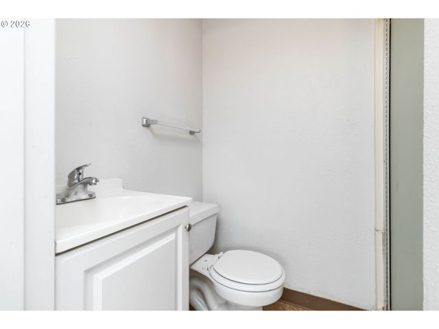 646 23rd Ave, Longview, WA 98632