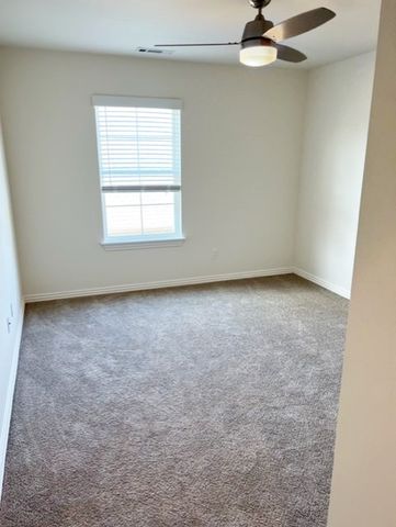 5805 SW Teppee Avenue, Bentonville, AR 72713