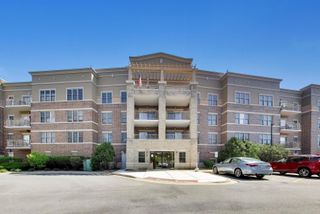 105 Lakeview Drive 307, Bloomingdale, IL 60108
