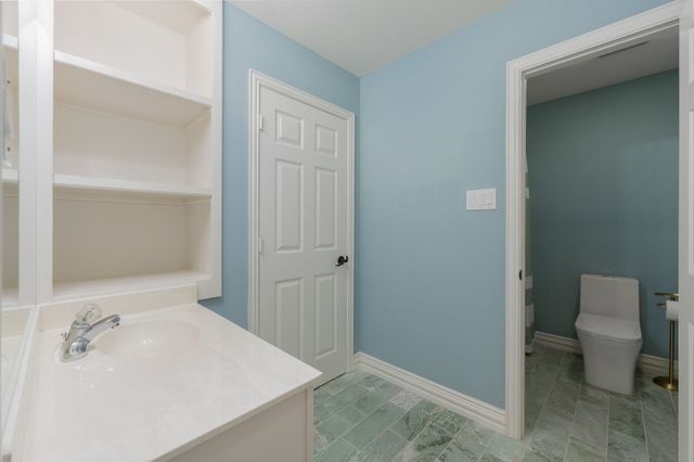302 W Charlottesville Avenue, Colleyville, TX 76034